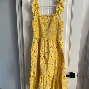 X LARGE KATE SPADE ♠️ YELLOW FLOWERED SMOCKED LINED MIDI DRESS like new
